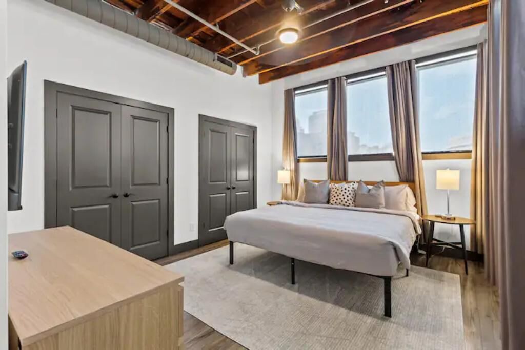 Photo of Bedroom in Downtown St. Louis