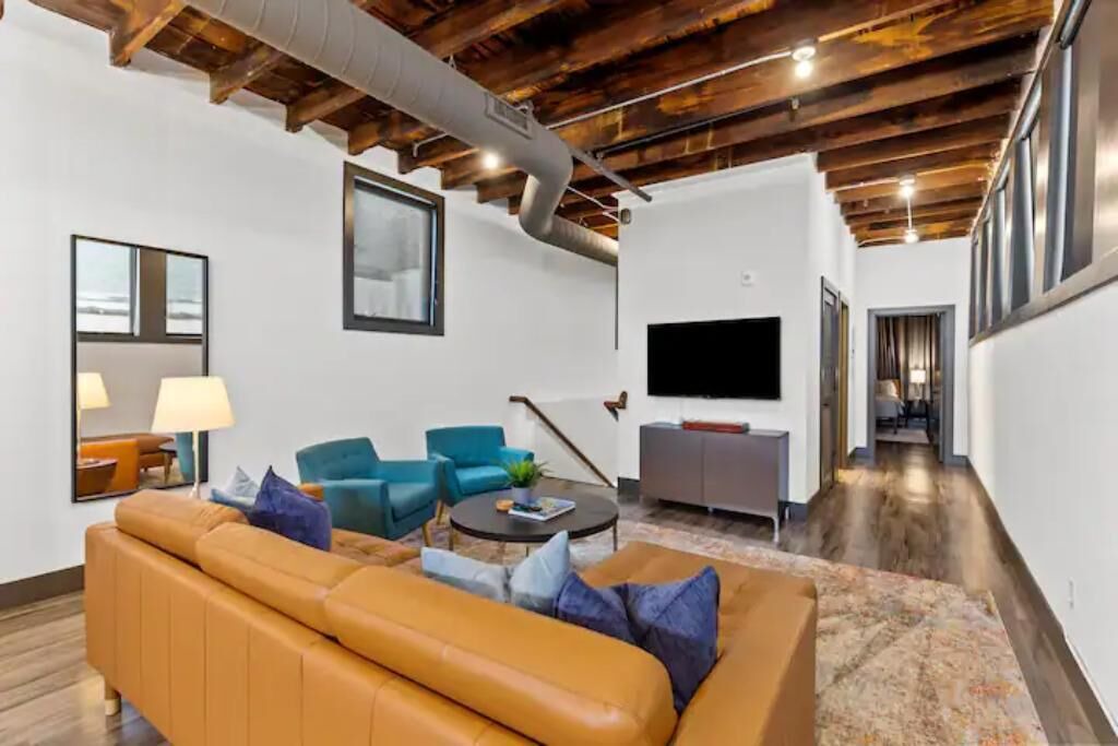 Photo of Livingroom in Downtown St. Louis