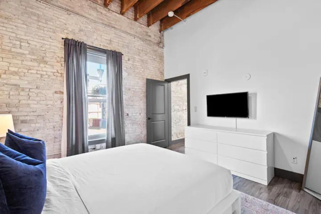 Photo of Bedroom in Downtown St. Louis