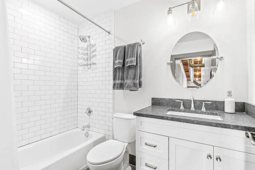 Photo of Bathroom in Downtown St. Louis