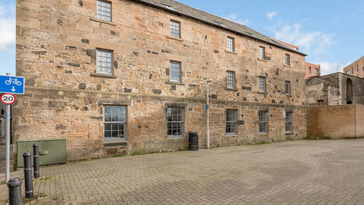 Photo of Others in Dunfermline