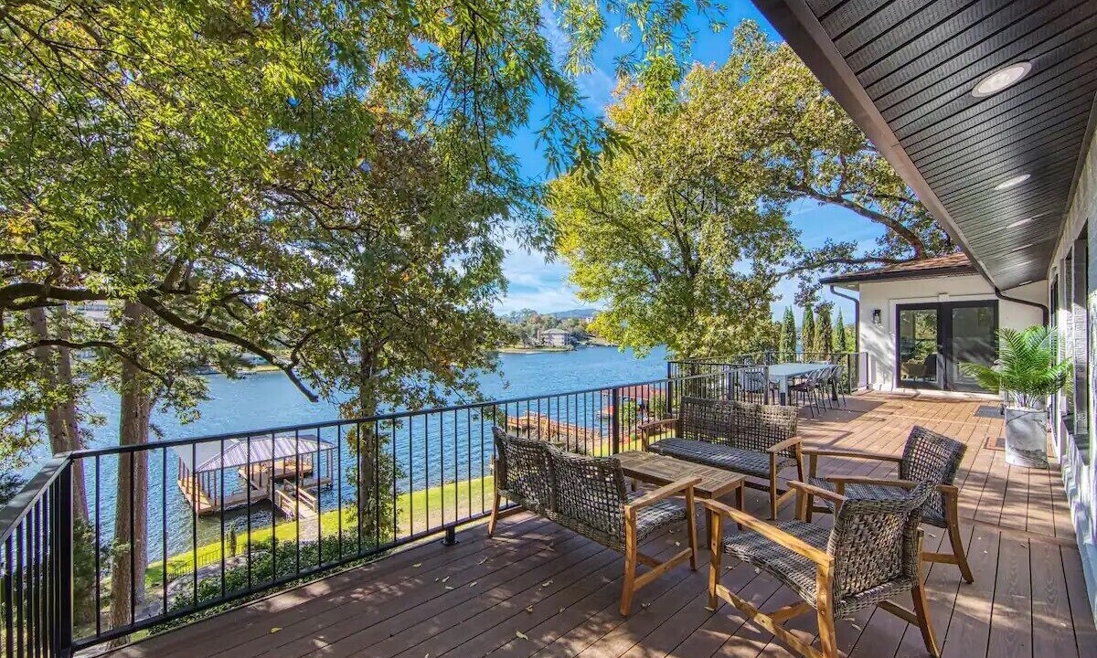Photo of Outdoor in Lake Hamilton