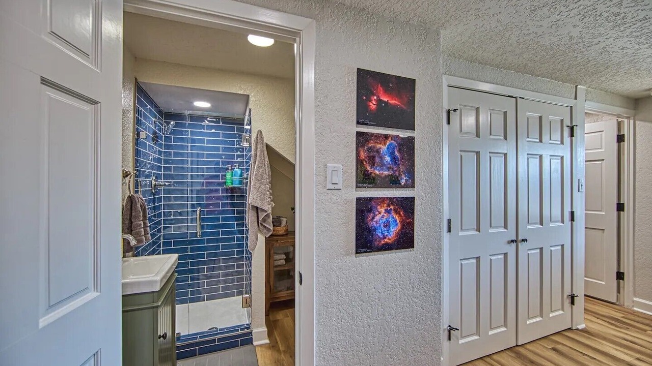 Photo of Bathroom in Lake Hamilton