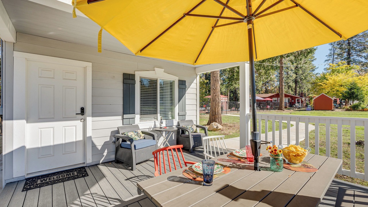 Photo of Outdoor in Apple Hill