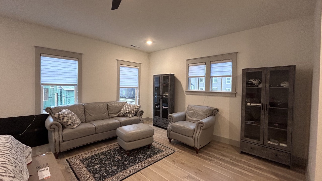 Photo of Livingroom in McCain
