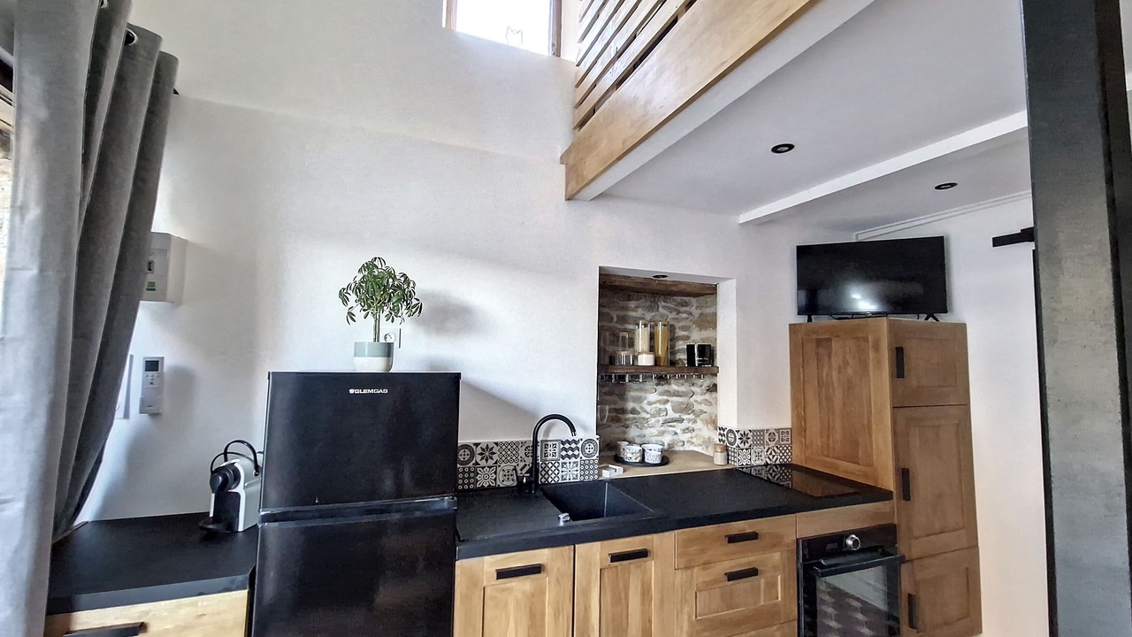 Photo of Kitchen in Comps-la-Grand-Ville