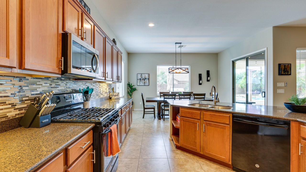 Photo of Kitchen in Canyon Trails