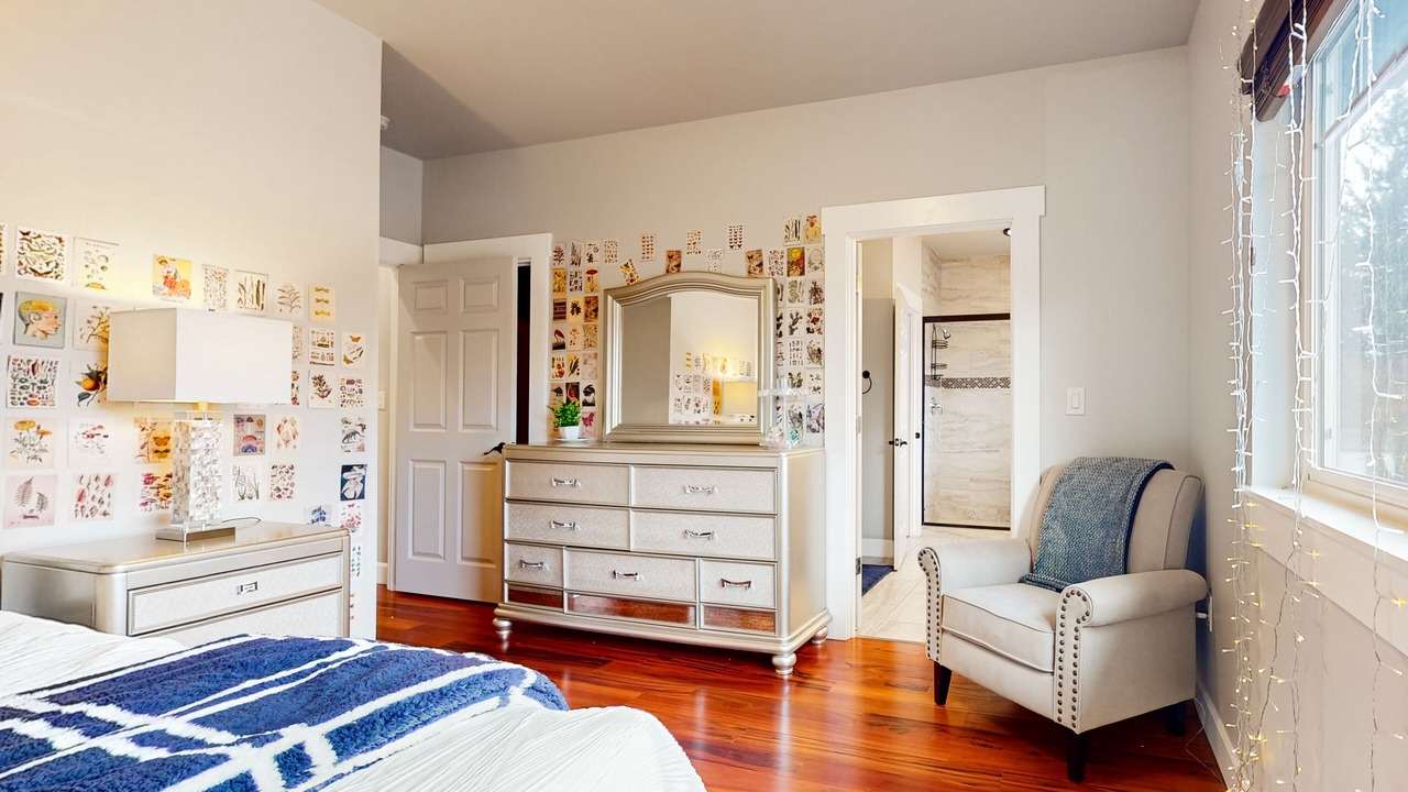 Photo of Bedroom in Marysville