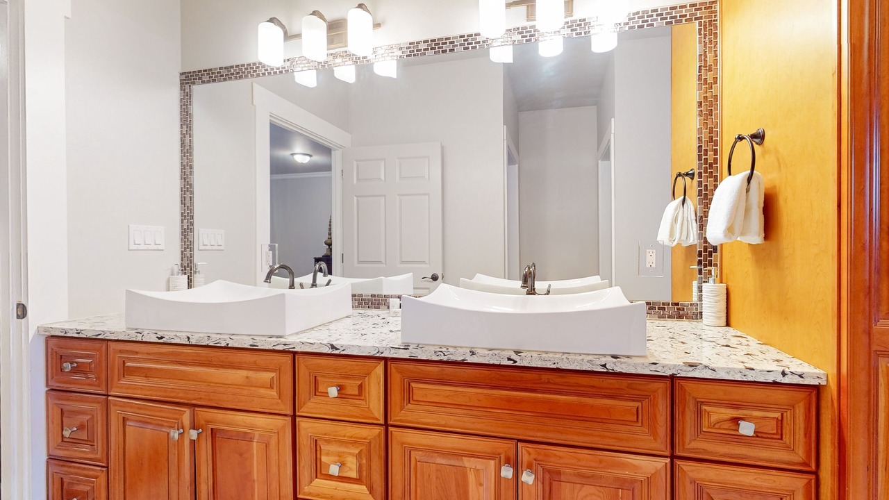 Photo of Bathroom in Marysville