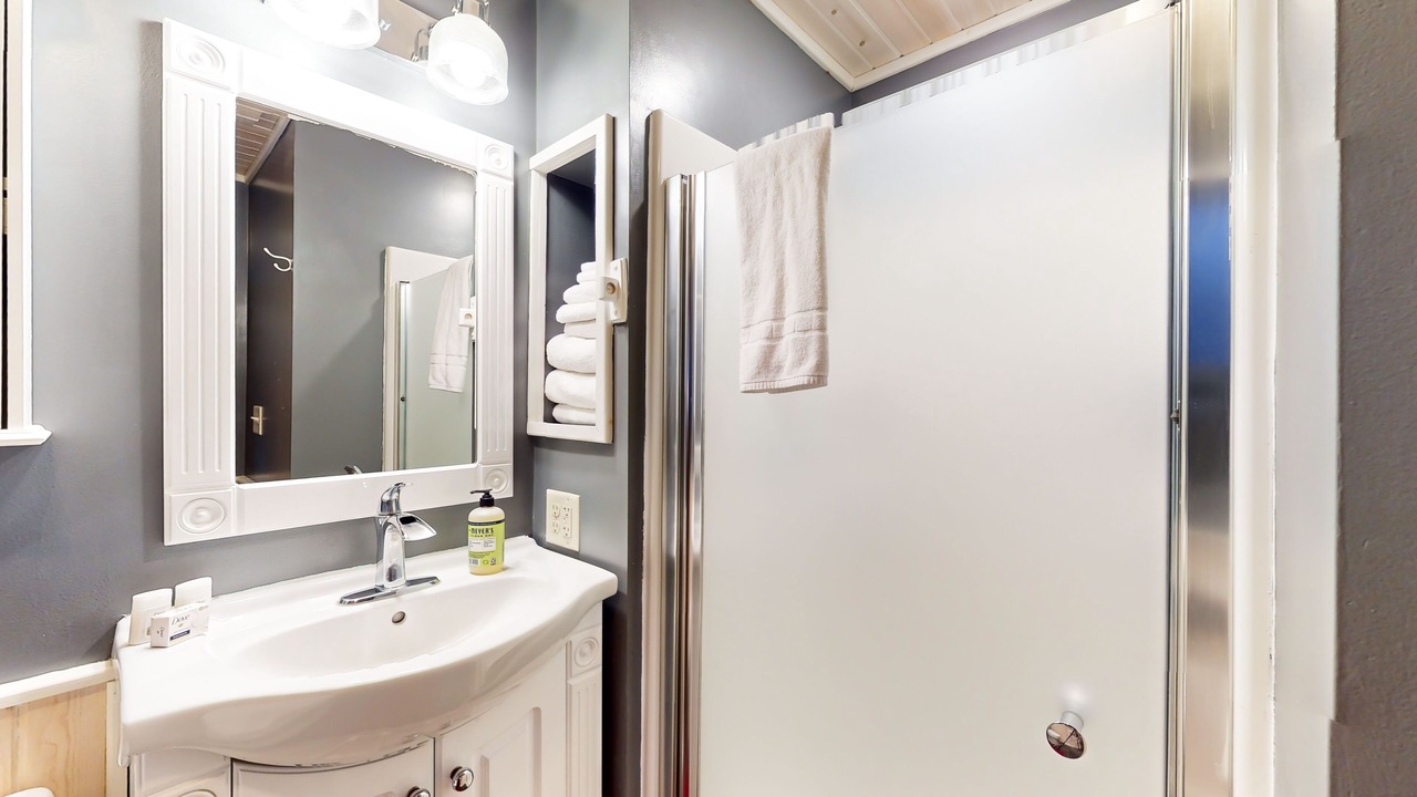 Photo of Bathroom in Boulder Junction