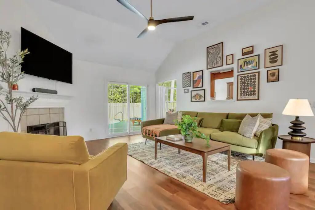 Photo of Bedroom in Savannah