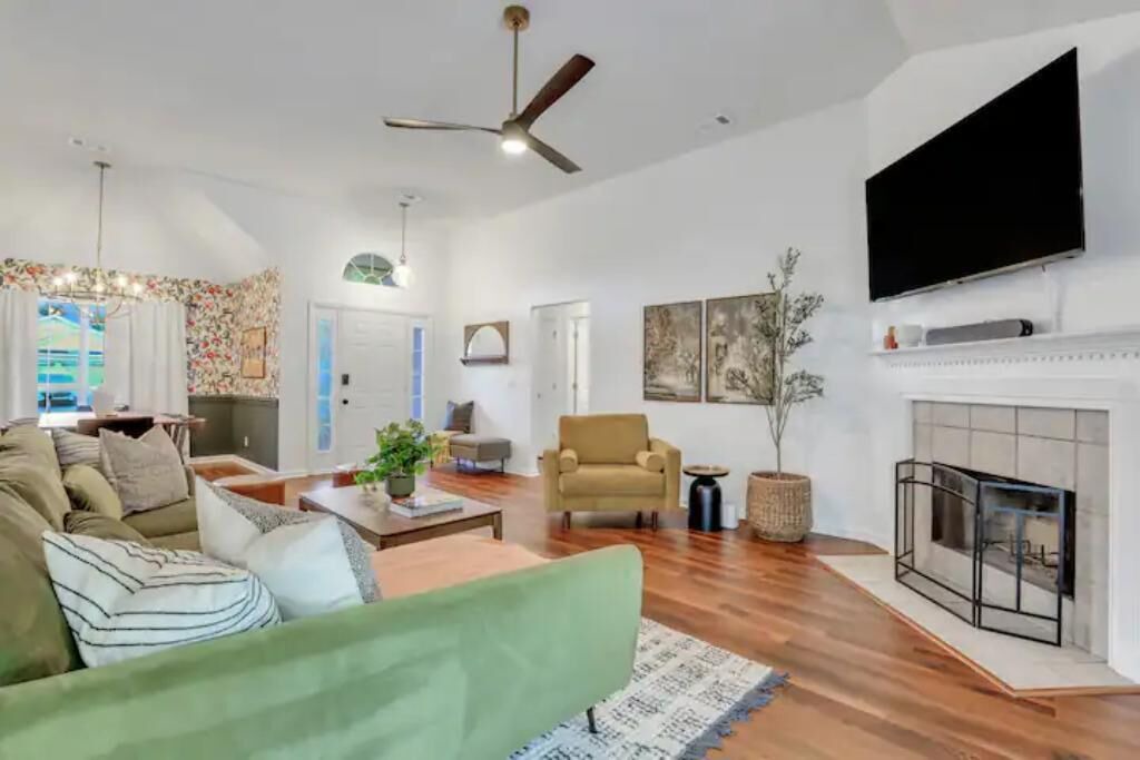 Photo of Bedroom in Savannah