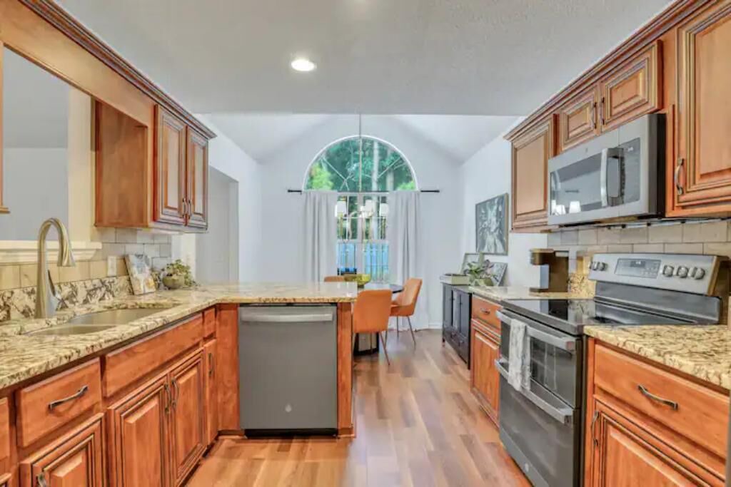 Photo of Others in Savannah