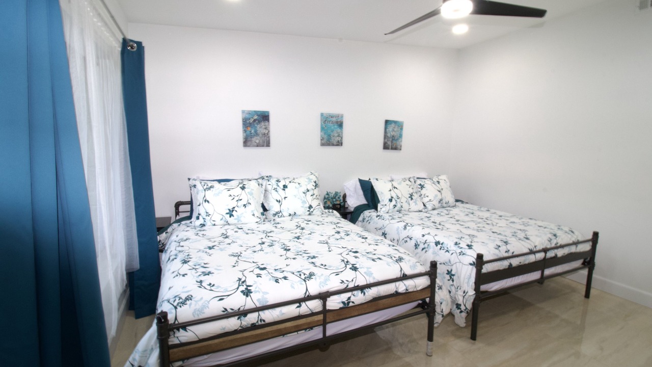 Photo of Bedroom in Green Meadow