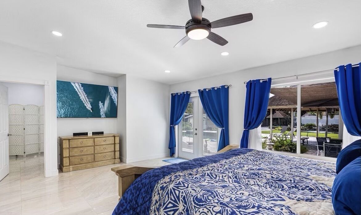 Photo of Bedroom in Green Meadow