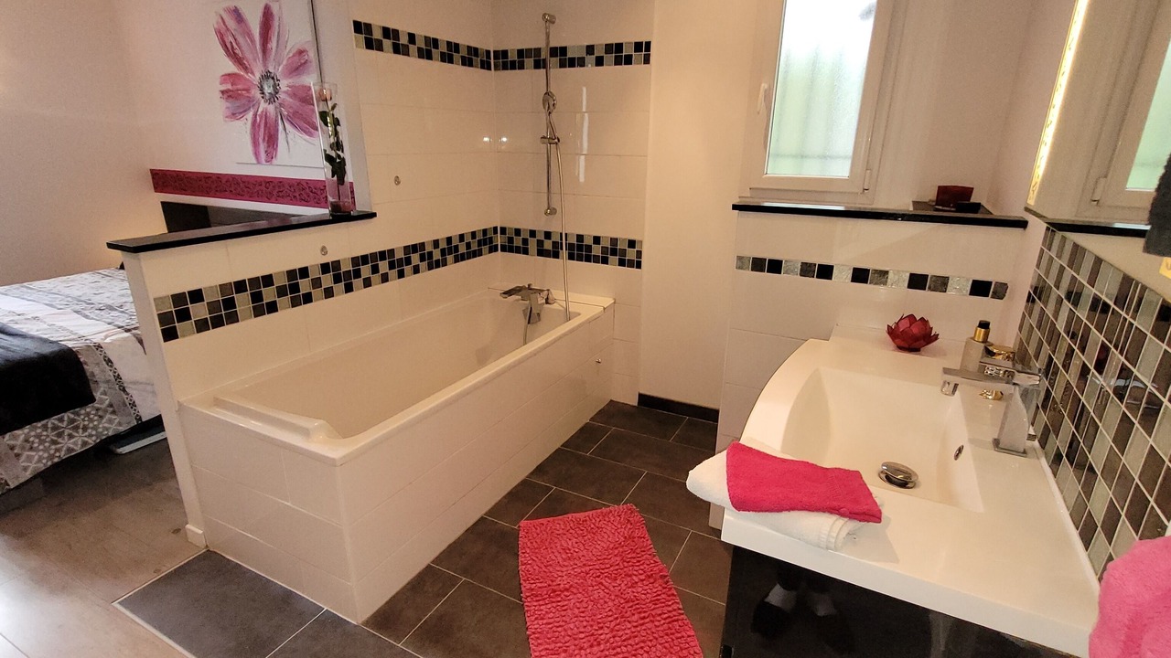 Photo of Bathroom in Chambly