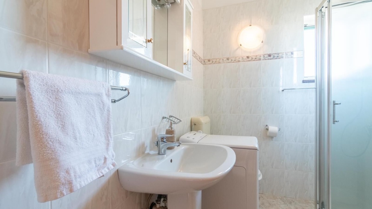 Photo of Bathroom in Simuni