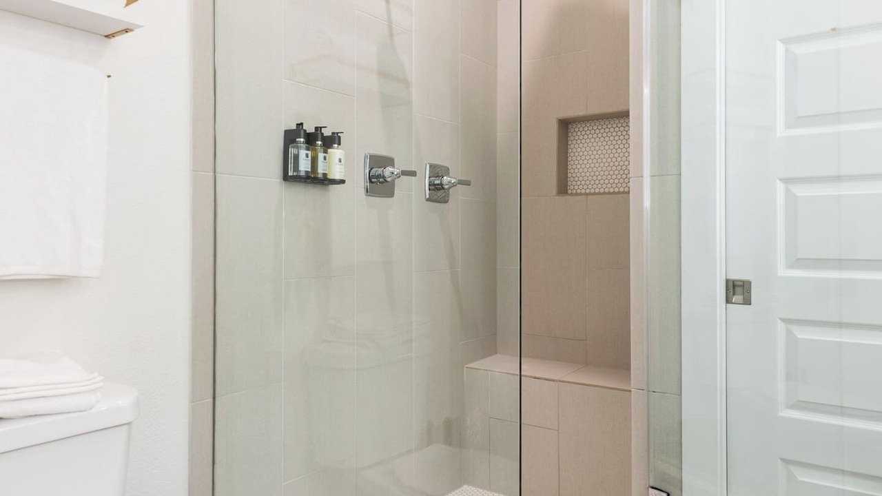 Photo of Bathroom in Foster Heights