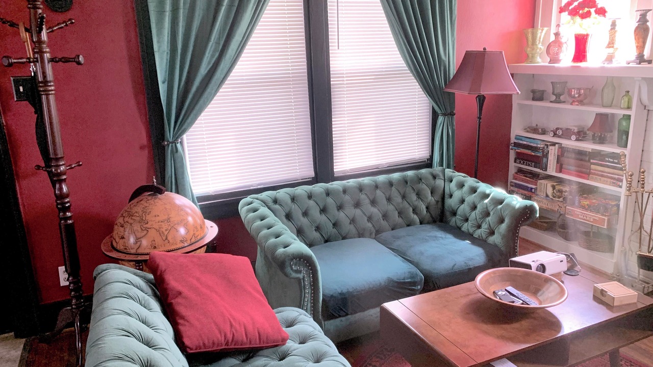 Photo of Livingroom in Lafayette
