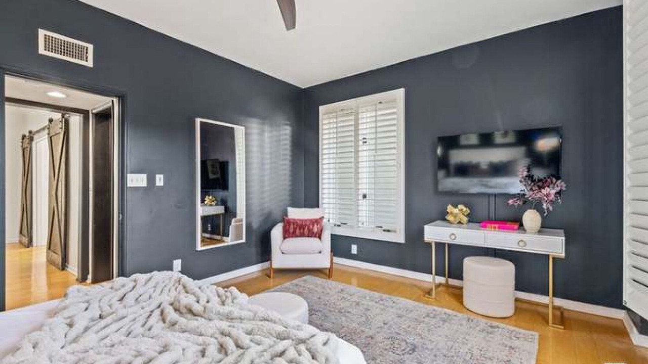 Photo of Bedroom in West Hollywood