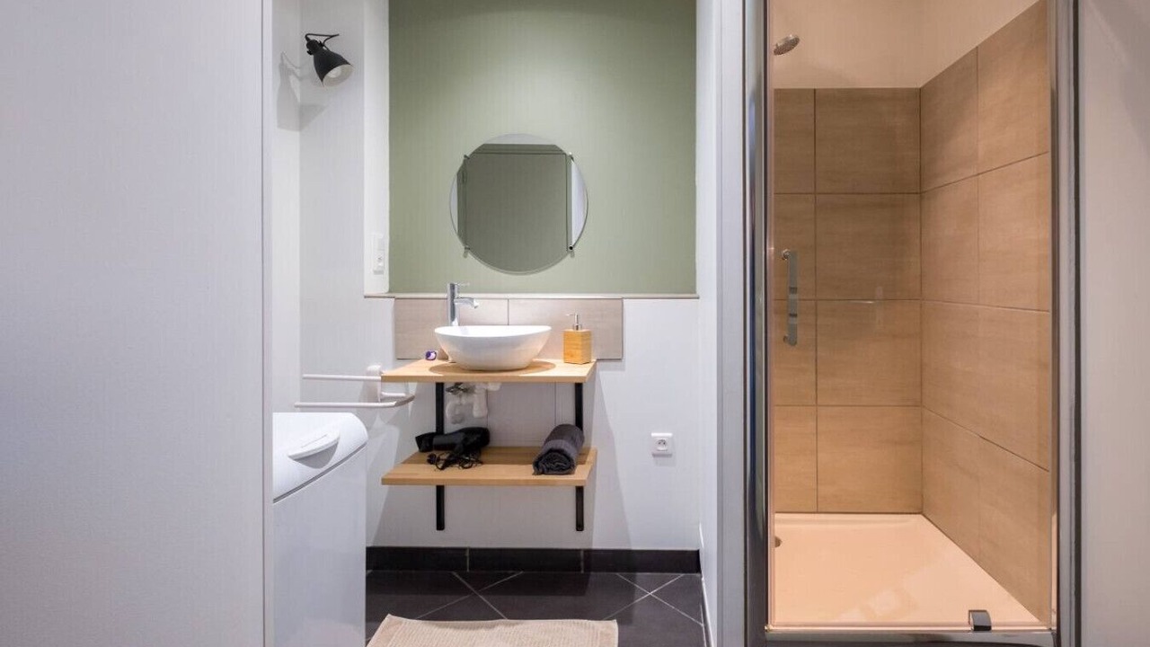 Photo of Bathroom in Peyrole
