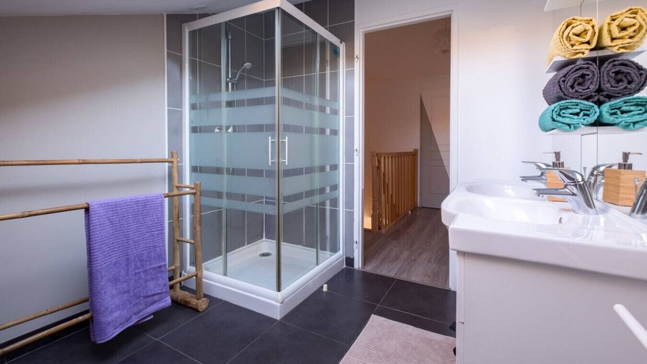 Photo of Bathroom in Peyrole