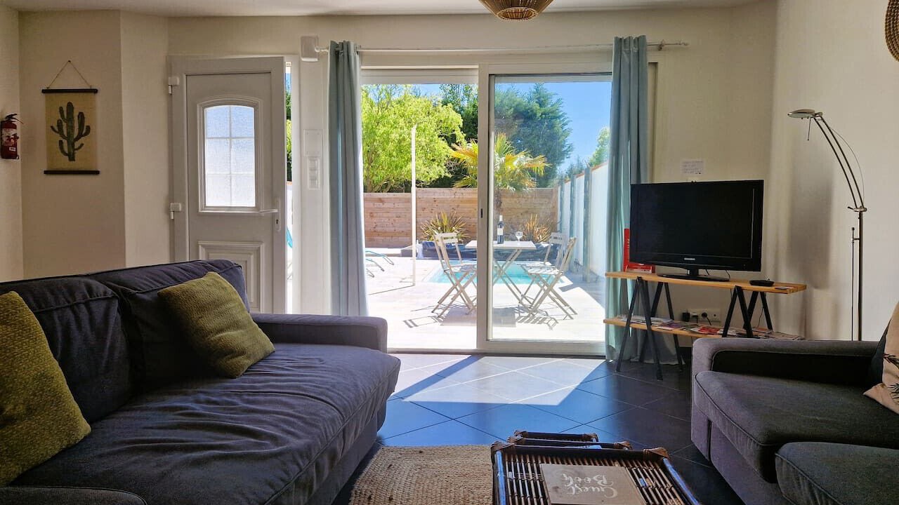 Photo of Livingroom in Peyrole