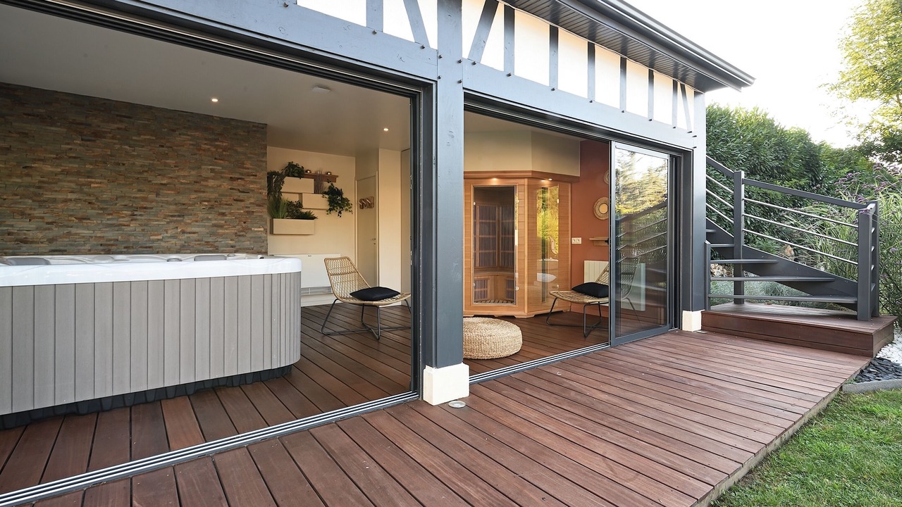 Photo of Patio Balcony in Saint-Thurien