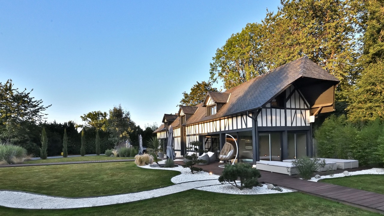 Photo of Outdoor in Saint-Thurien