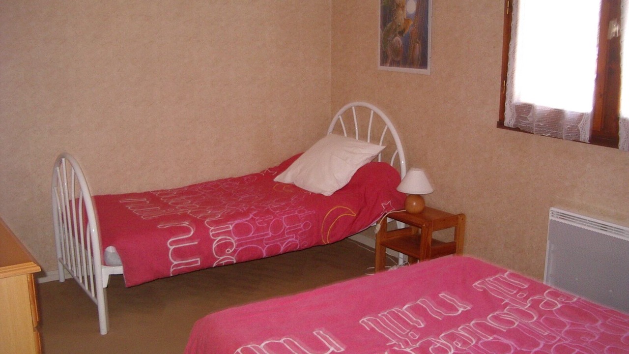 Photo of Bedroom in Esquieze-Sere