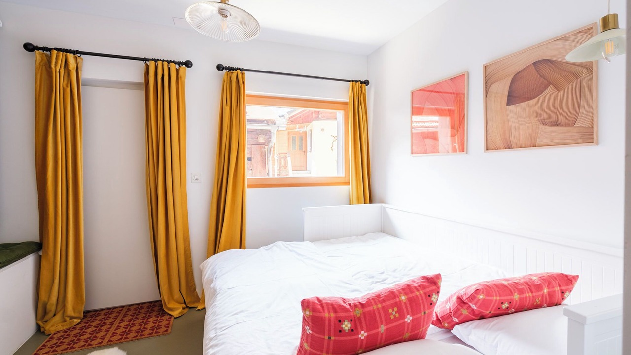 Photo of Bedroom in Sarreyer