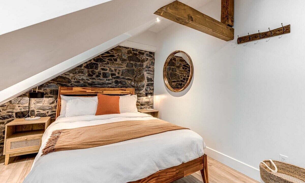 Photo of Bedroom in Vieux-Quebec-Cap-Blanc-colline Parlementaire