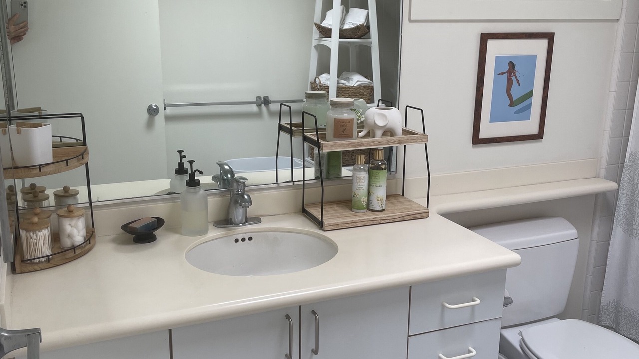 Photo of Bathroom in Enchanted Lake