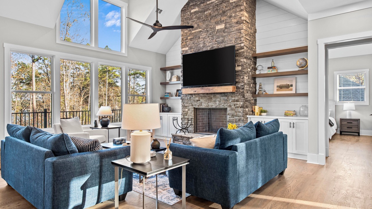 Photo of Livingroom in Reed Creek