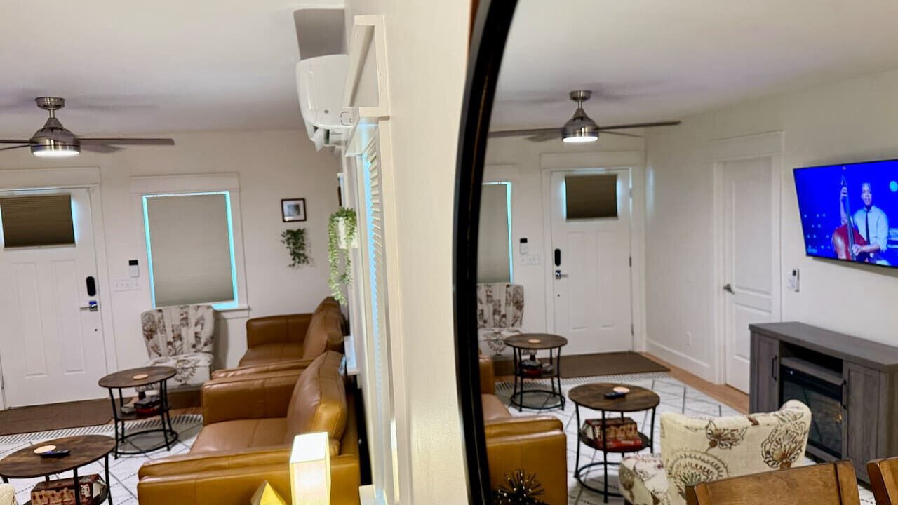 Photo of Livingroom in Uptown