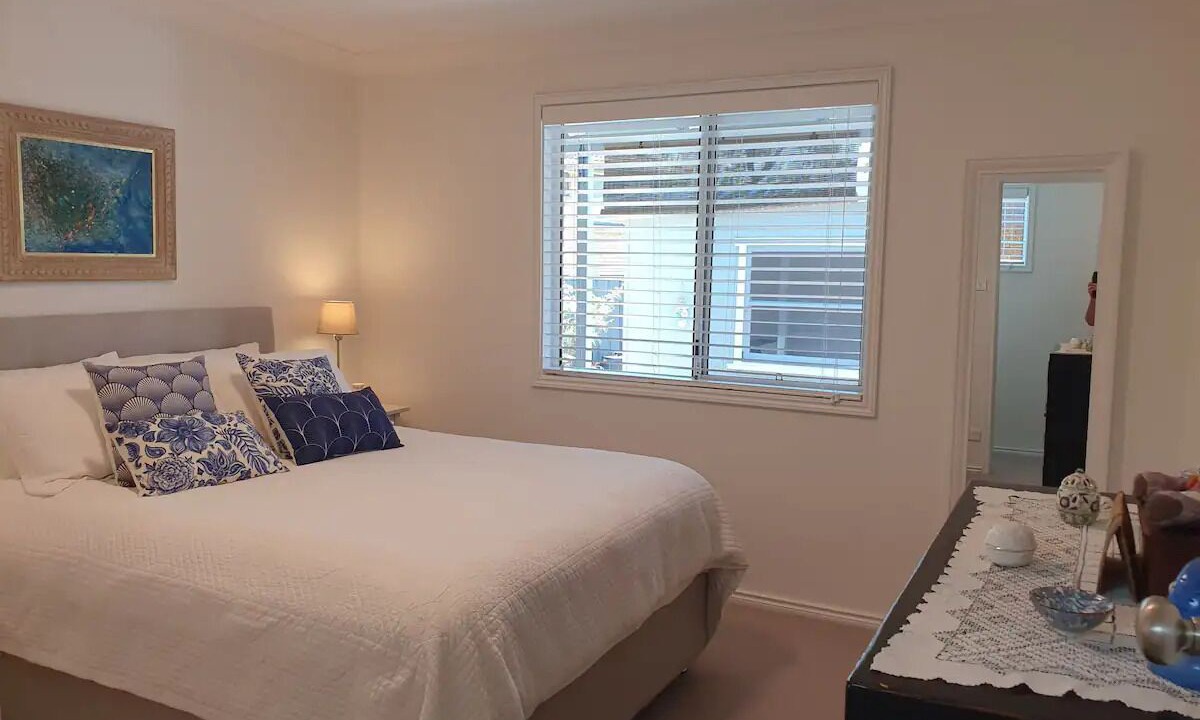 Photo of Bedroom in Macmasters Beach