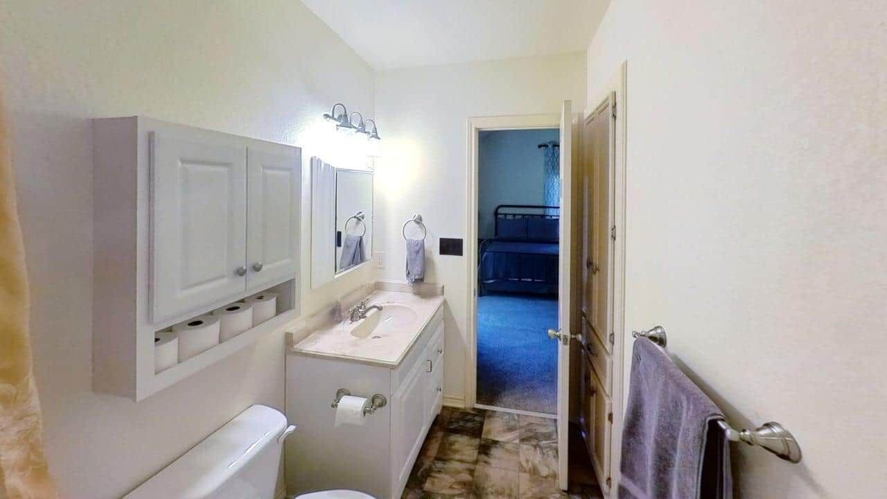 Photo of Bathroom in Heritage