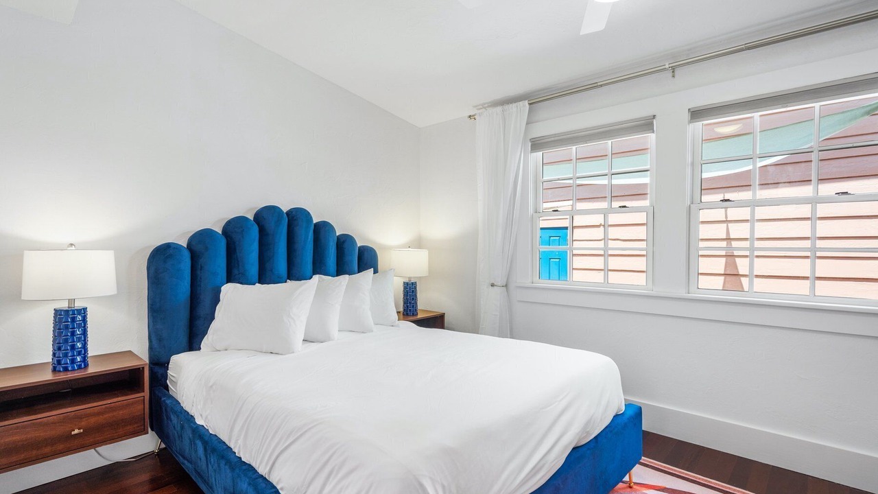 Photo of Bedroom in Downtown