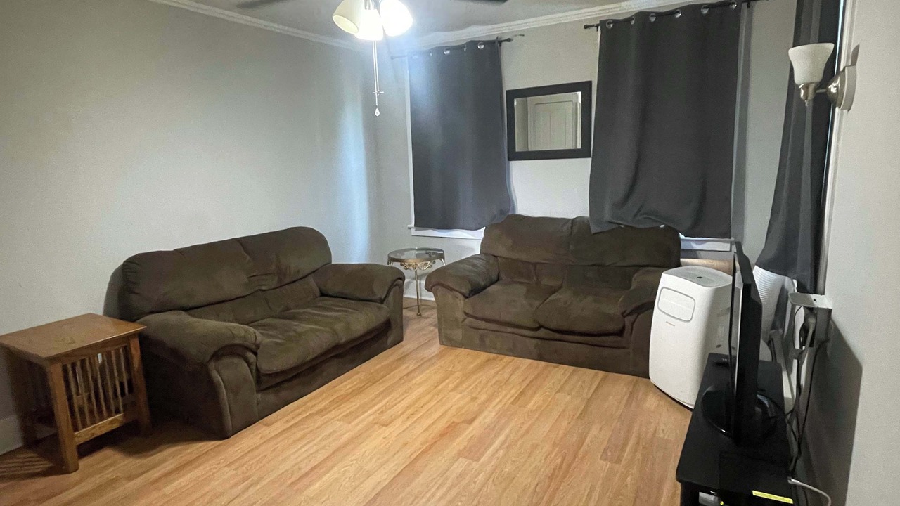 Photo of Livingroom in Middletown