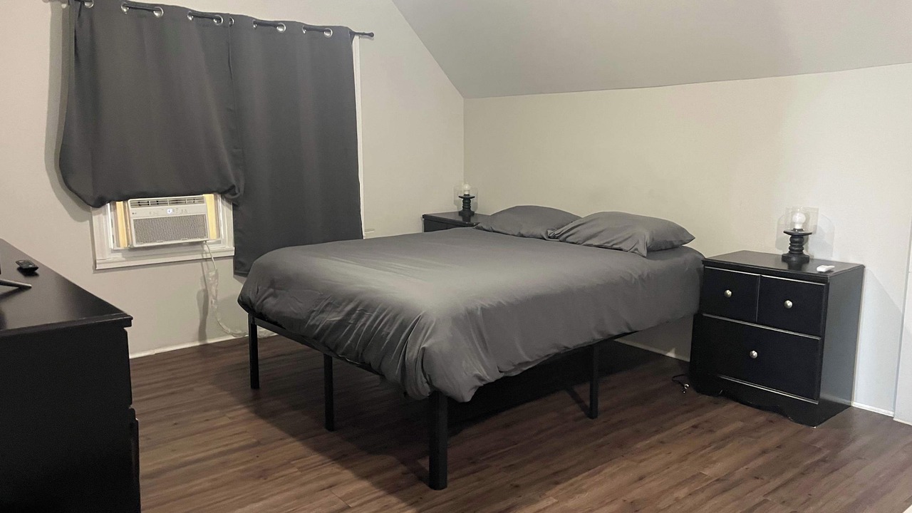 Photo of Others in Middletown