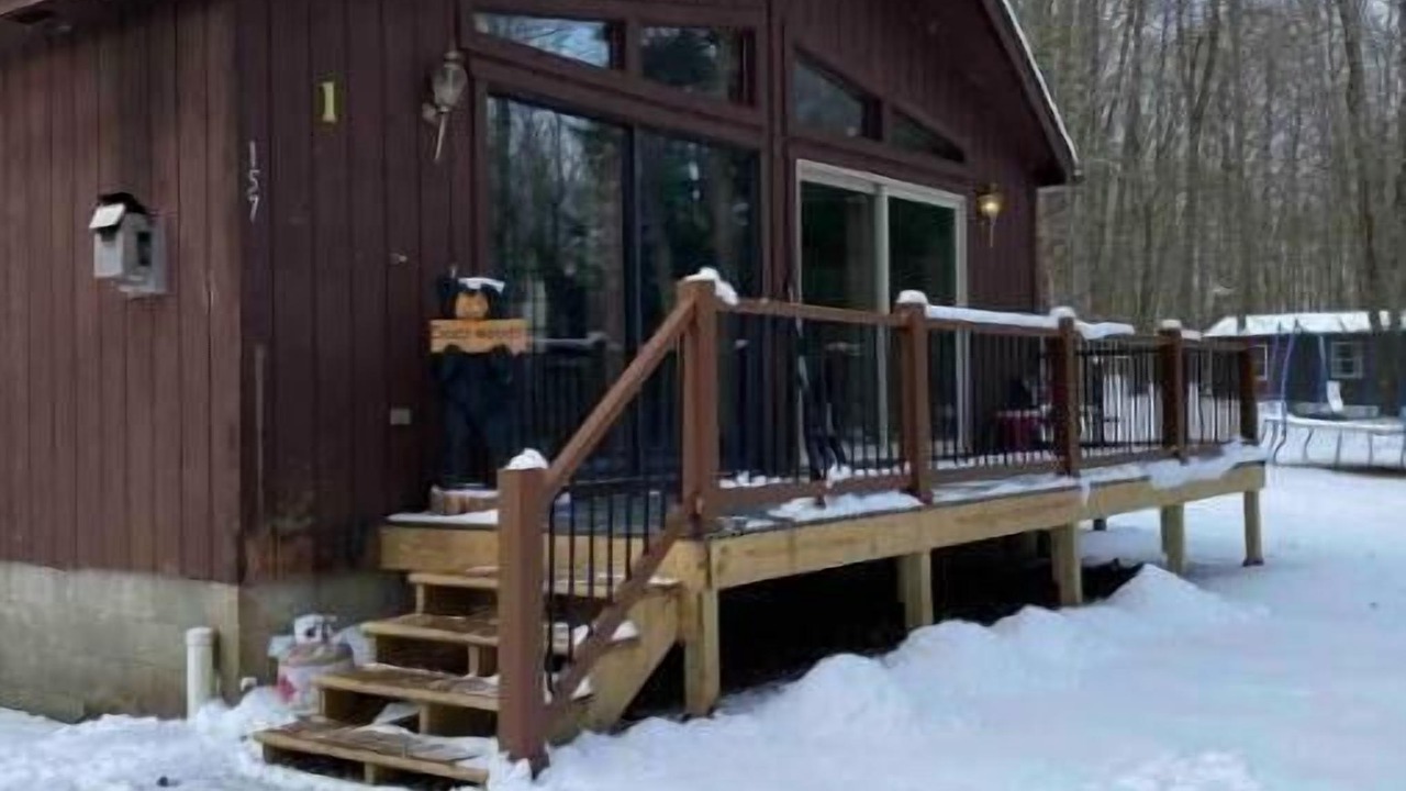 Photo of Outdoor in Russell