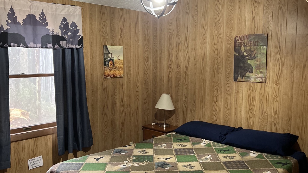 Photo of Bedroom in Russell