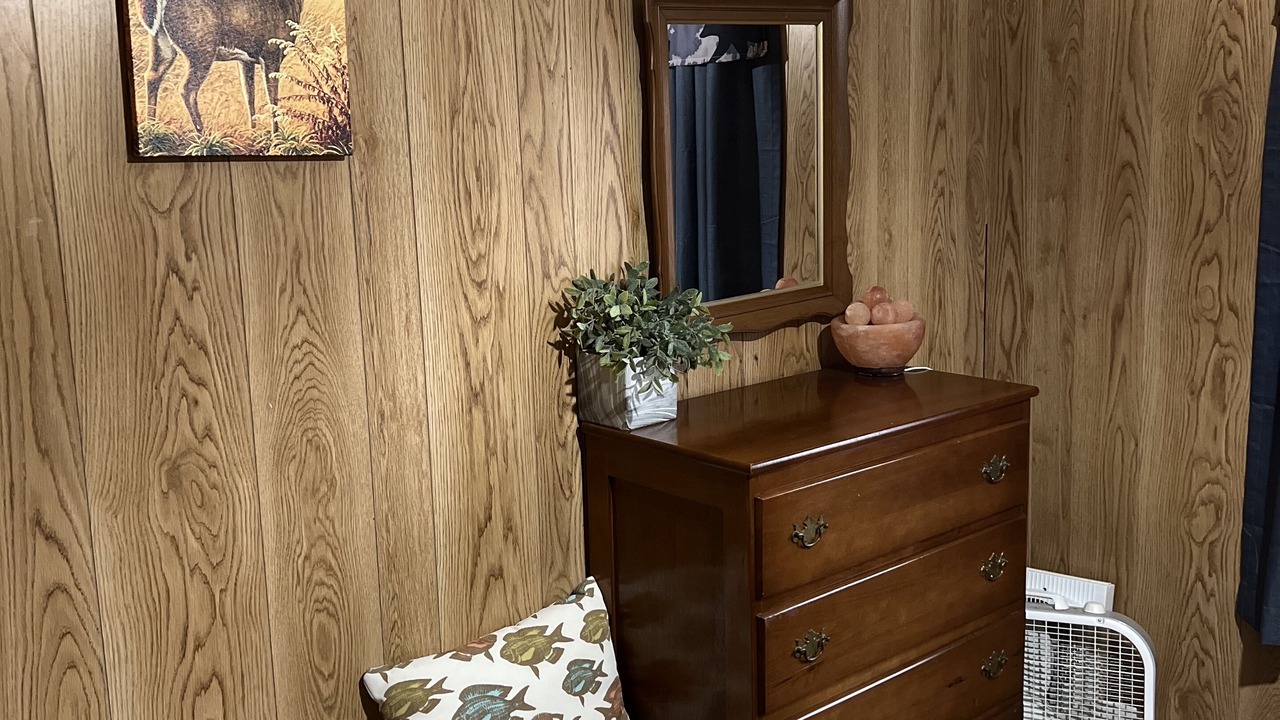 Photo of Others in Russell