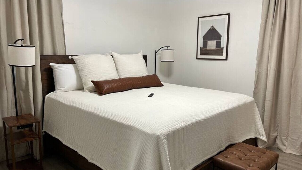 Photo of Bedroom in Arabi