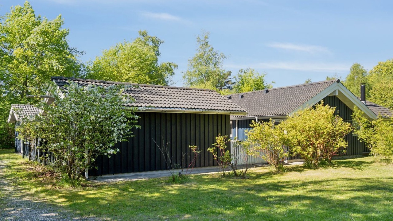 Photo of Others in Femmøller