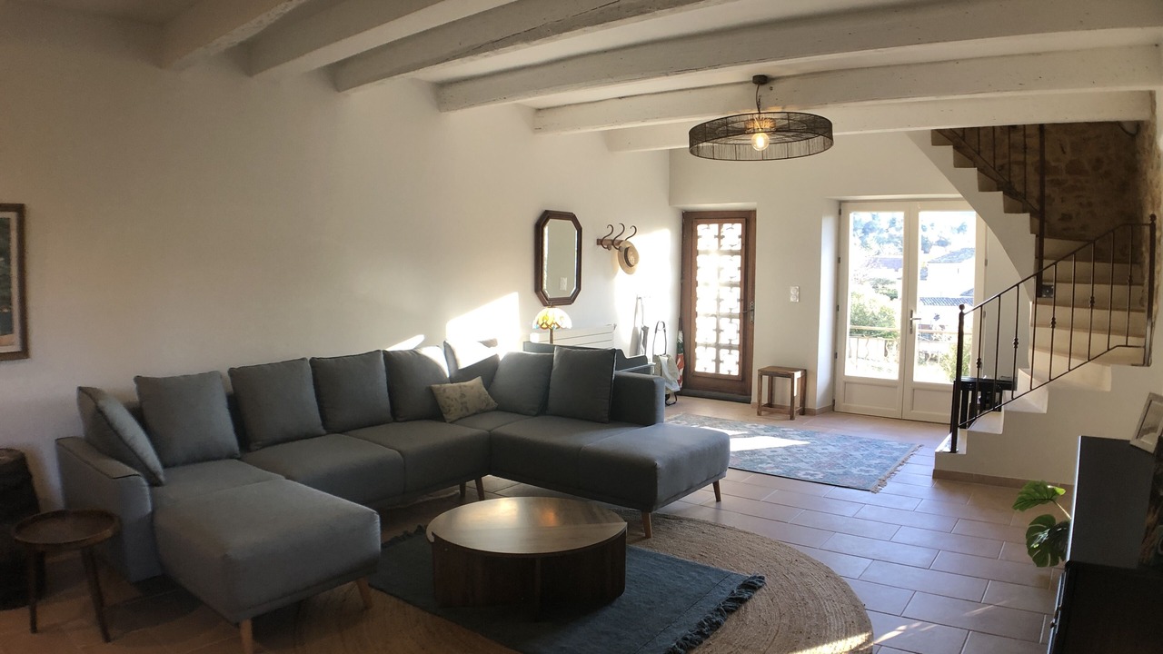 Photo of Livingroom in Sabran