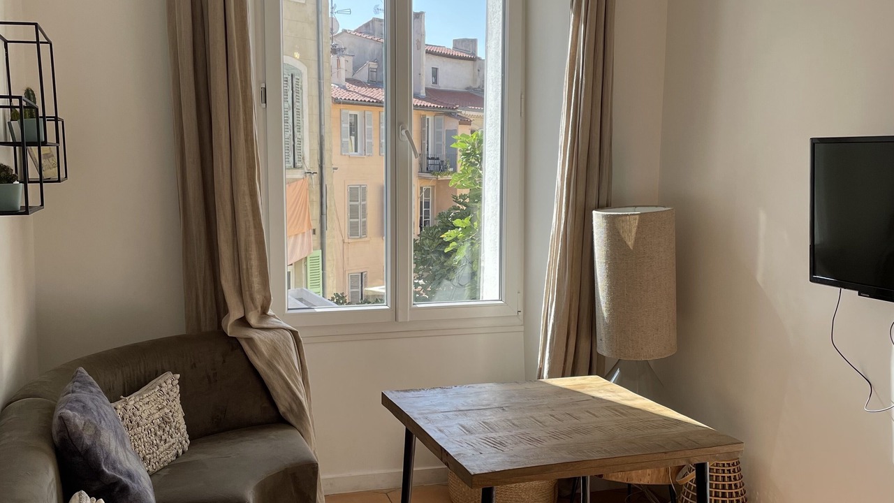 Photo of Livingroom in Saint-Lazare