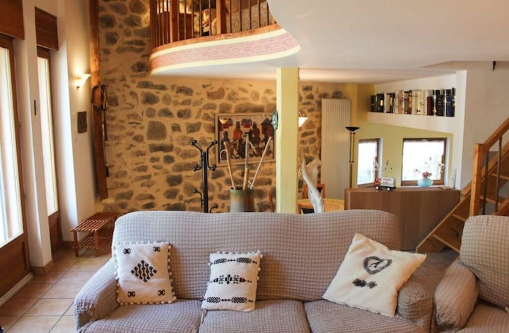 Photo of Livingroom in Bellaffaire