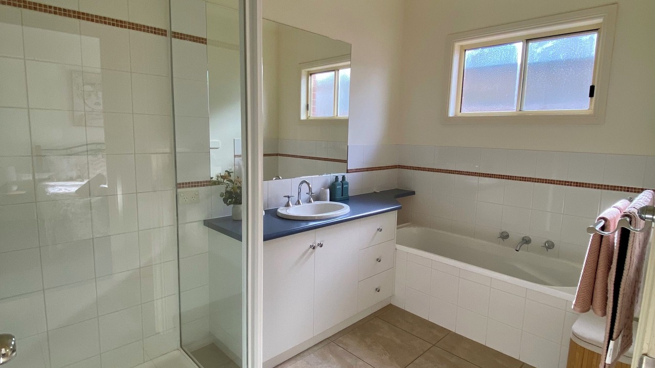 Photo of Bathroom in Irymple