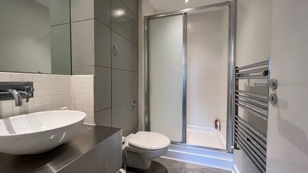 Photo of Bathroom in Glasgow Westend